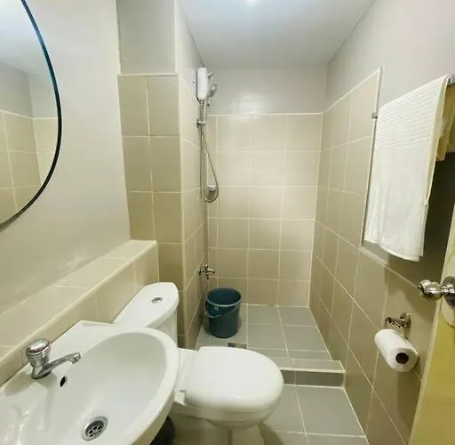 Apartment Cozy 2br W/ Free Pool Access And Free Parking N224